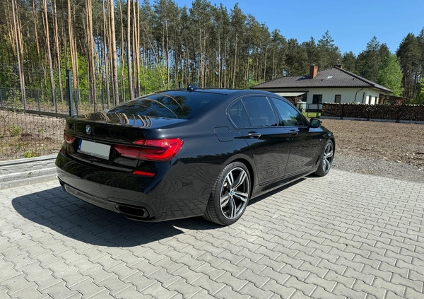 BMW Seria 7 cena 149900 przebieg: 172000, rok produkcji 2016 z Mielec małe 562